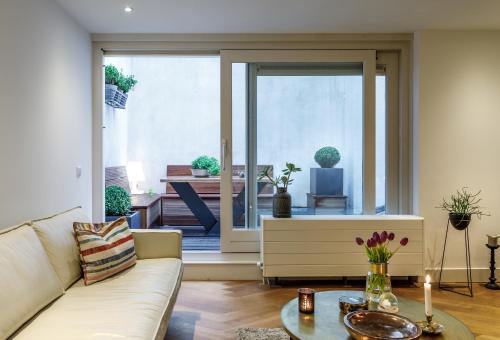 18th Century Groundfloor Canal House with patio/garden, Ámsterdam (foto 6)
