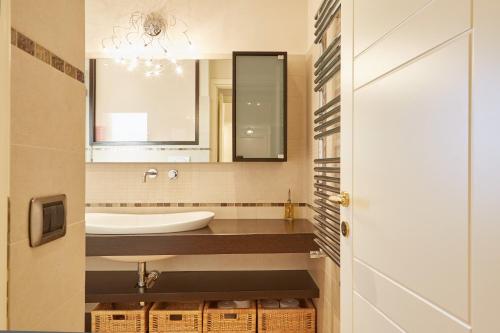 Vatican Luxury Penthouse with Terrace, Rome (photo 9)