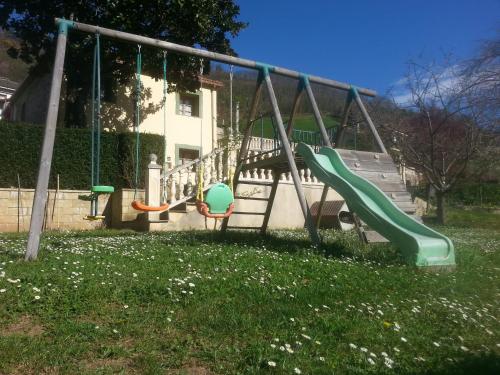  La Pumarada De Limes 2 in Cangas del Narcea