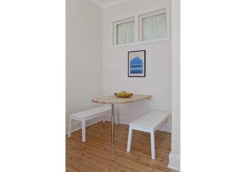The Edinburgh Address - Classic Marchmont Charm - image 10