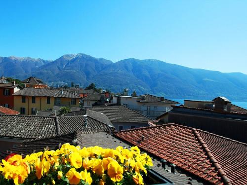 Superior Double Room with Terrace and Lake View