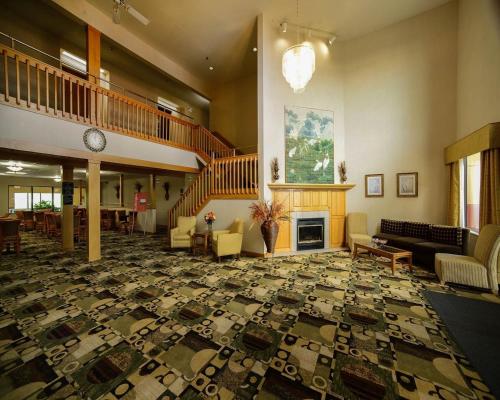 Lobby, Baymont By Wyndham Marion in Marion (IL)