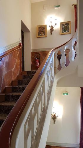 Hotel Cardinal - image 12