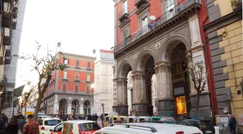 Duomo Luxury Suites - image 10