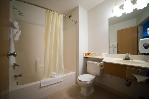 River Valley Inn & Suites in Osceola, USA