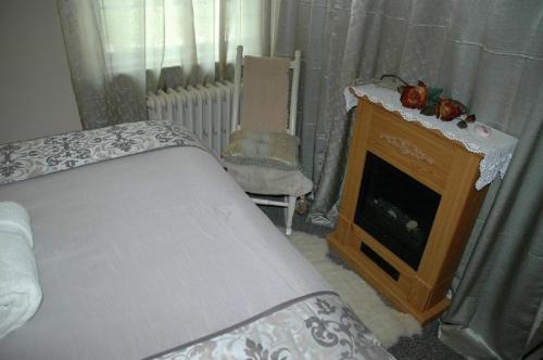 Deluxe Double Room with Shower