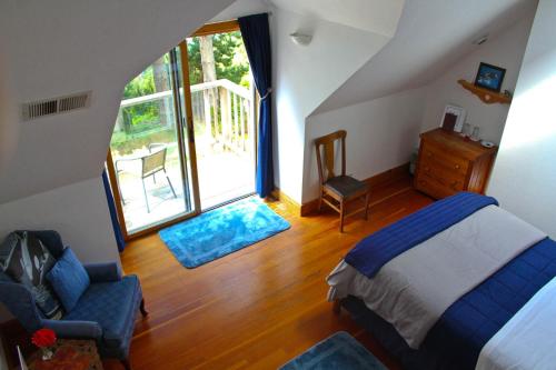 1 queen bed