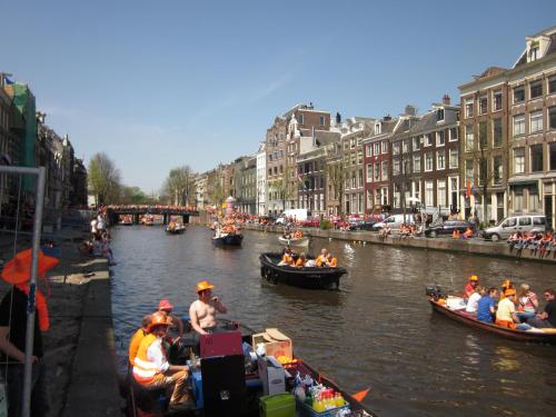 Amsterdam Hostel Uptown, Амстердам