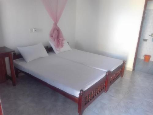 Budde's Beach Restaurant & Guesthouse - image 2