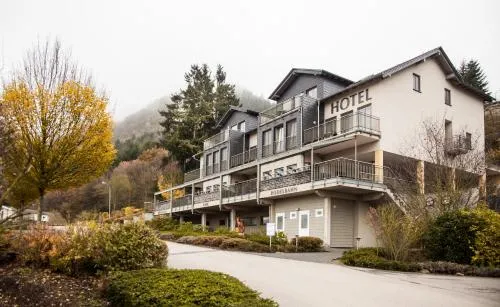 M13 Hotel in Riol, Deutschland