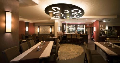 餐廳, M13酒店 (M13 Hotel) in 里奧爾