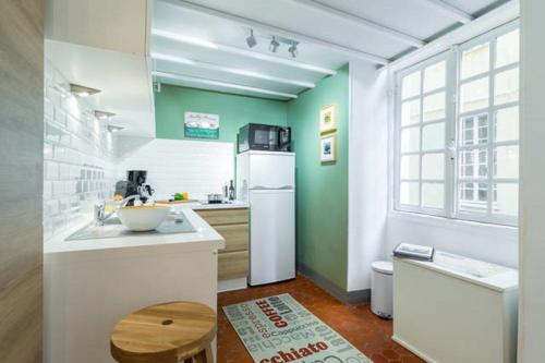 LE COLONNA - GRAND STUDIO EN DUPLEX REFAIT A NEUF VIEUX-NICE Old town - image 11