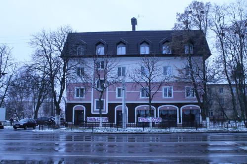 Hotelli välisilme, Non-stop Economy hotel in Borispil