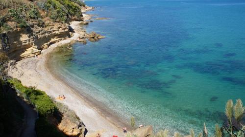 Photo 1 Hotel Punta Nord Est