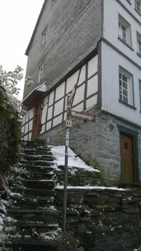 Haus am Oberen Mühlenberg mit GARTENNUTZUNG in Monschau, Deutschland
