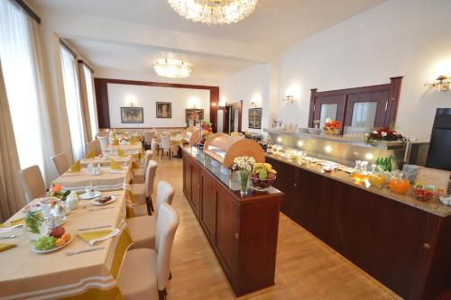 Food and beverages, Grandhotel Garni in Jihlava