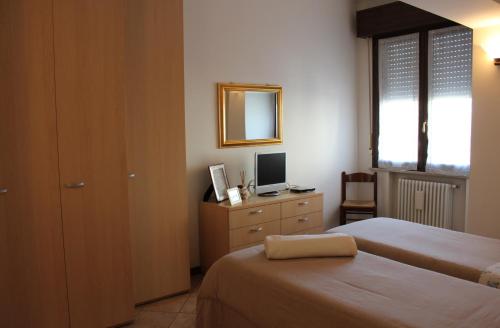 B. & B. NABUCCO, Parma (fotografie 2)