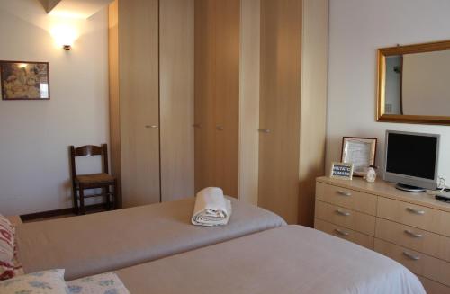 B. & B. NABUCCO, Parma (fotografie 6)
