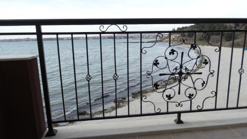 Akrotiria Beach Apart Complex - image 13