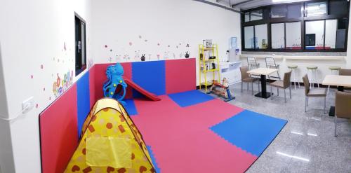 Shared lounge/TV area, Nice Guanxi in Guanxi