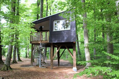  Les Cabanes du Mont in Coeuve