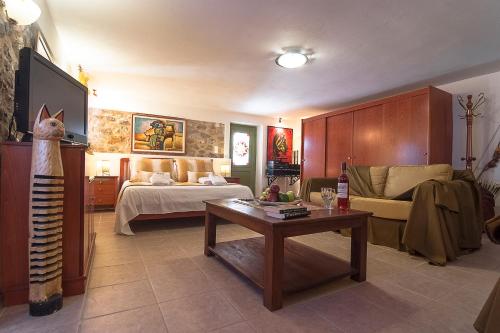Sunset Studio - image 2