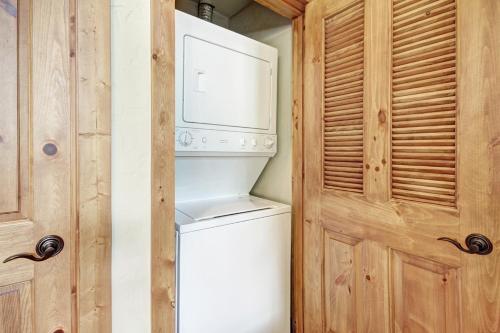 Two-Bedroom Townhouse