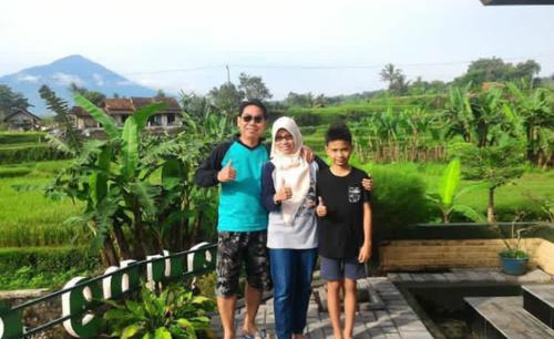 saung gumati garut