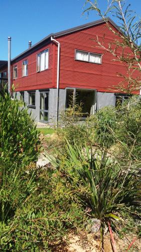 The Red Shed, Anakiwa - Picton