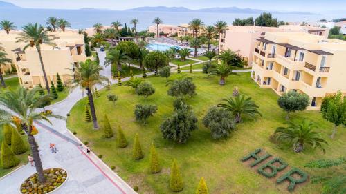 Photo 15 Horizon Beach Resort