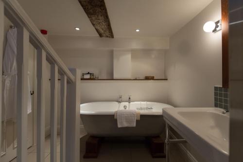 Hotel Du Vin & Bistro Tunbridge Wells - main image