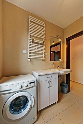 Apartamenty Sun & Snow Komuny Paryskiej - image 8