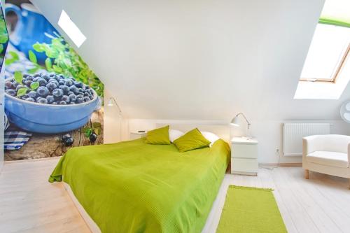 Three-Bedroom Apartment image 7