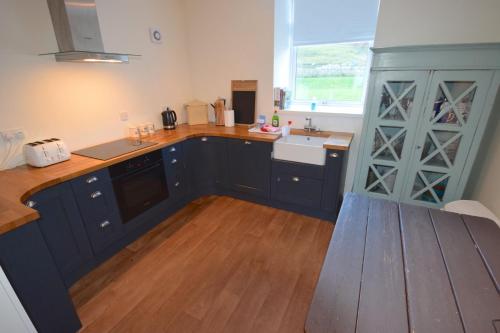 ห้องครัว, Beach House - Carrick Castle in อีทกิลบริด