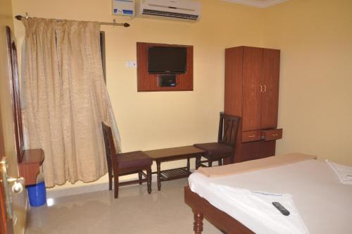 Hotel Aryaas Ressidence