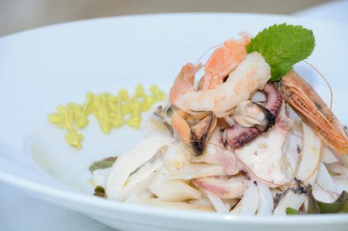 Circeo Park Hotel - image 9