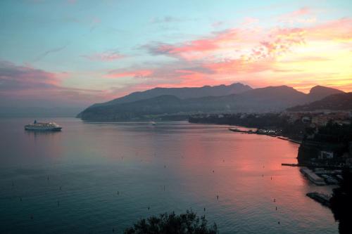 Hotel La Tonnarella - image 4