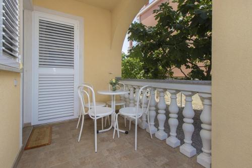Apartments Dalibor