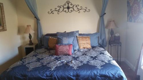 Woodstock Inn Bed & Breakfast in Independence, USA