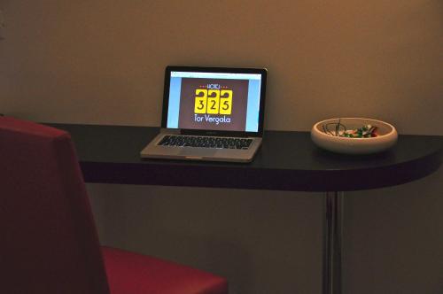 Hotel 325 Tor Vergata - image 6