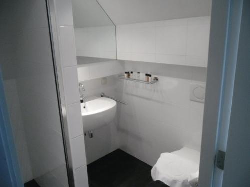 't VeerHuys - image 13