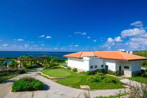 Pristine Bay Beach Home 104 in Pristine Bay