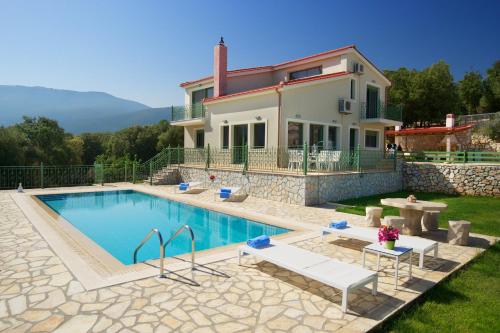 Utopia Luxury Villa - Accommodation - Sami