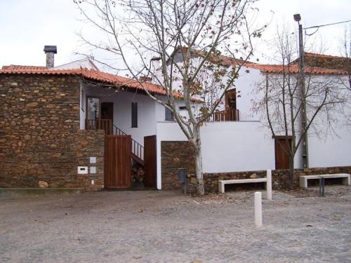 Accommodation in Janeiro de Baixo