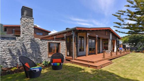 . Tata Tides Retreat