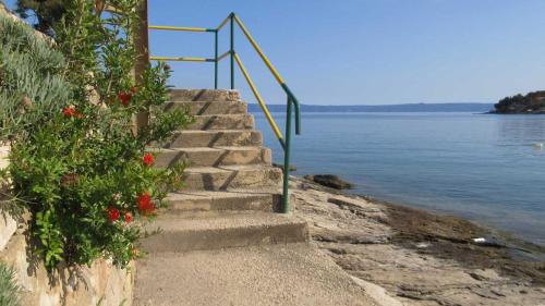  Villa-Srece Appartements in Sumartin