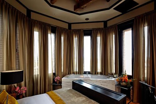 Hotel TwentySeven - Small Luxury Hotels of the World, Amsterdam (photo 11)