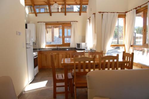 Kitchen, Ayelen Andina in Esquel