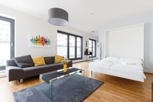 Luxurious Apartments at Žižkov - image 2