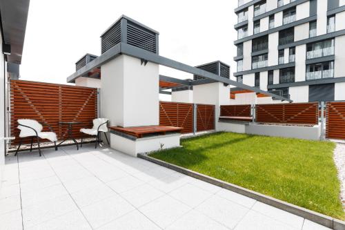 Luxurious Apartments at Žižkov - image 9